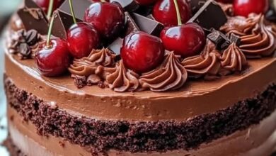 Decadent Black Forest Chocolate Cake: A Step-by-Step Recipe