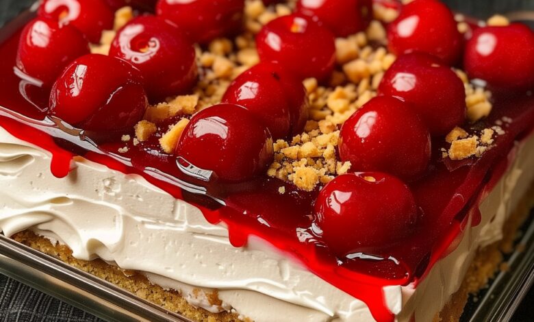 No-Bake Cherry Cheesecake Delight: A Simple and Elegant Dessert