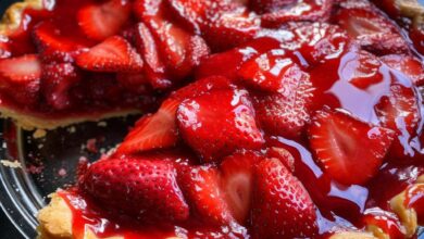 Classic Strawberry Pie: A Sweet, Fresh Dessert for Every Occasion