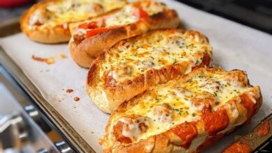 Cheesy Meatball Sub Boats – A Delicious, Crowd-Pleasing Meal