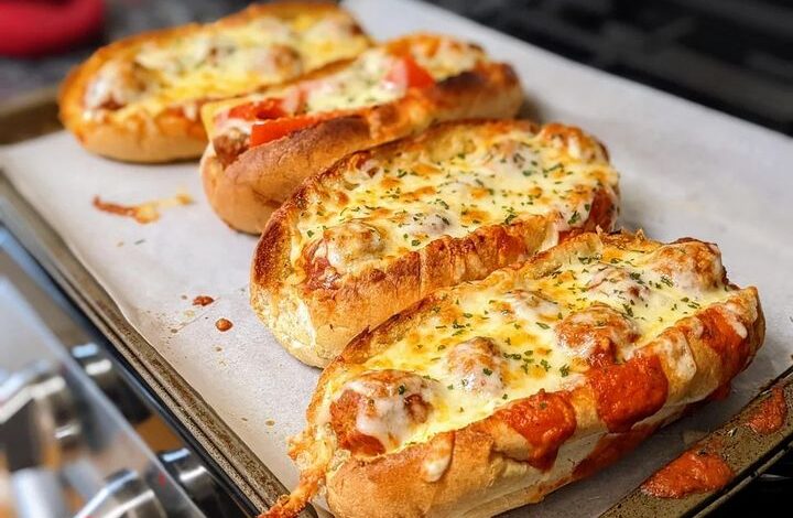 Cheesy Meatball Sub Boats – A Delicious, Crowd-Pleasing Meal